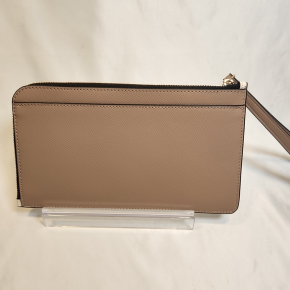 Kate Spade New York Lucy Medium L-Zip Wristlet Color Block - Picture 3 of 9